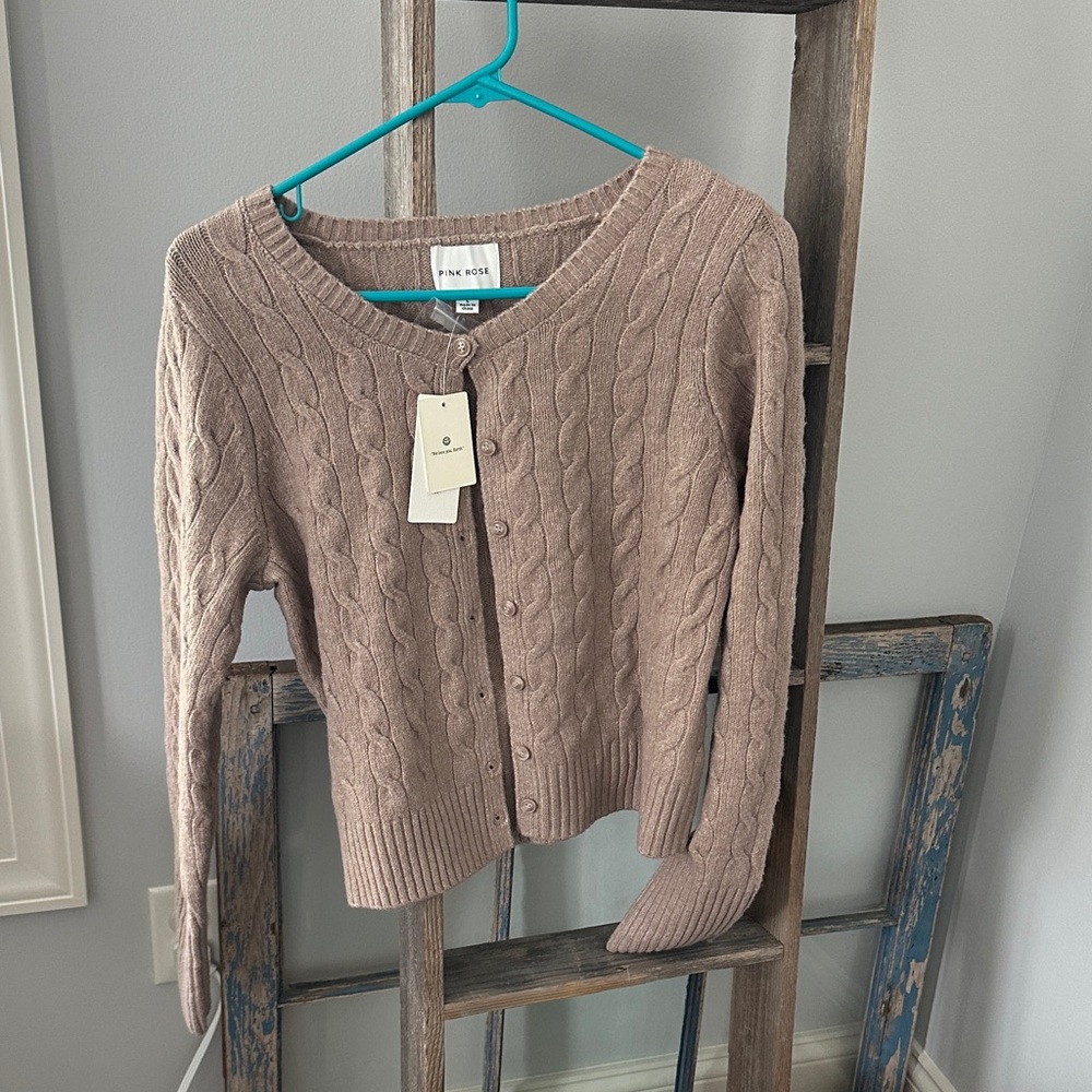 Pink rose Cable Knit Button-Up Sweater - Brown